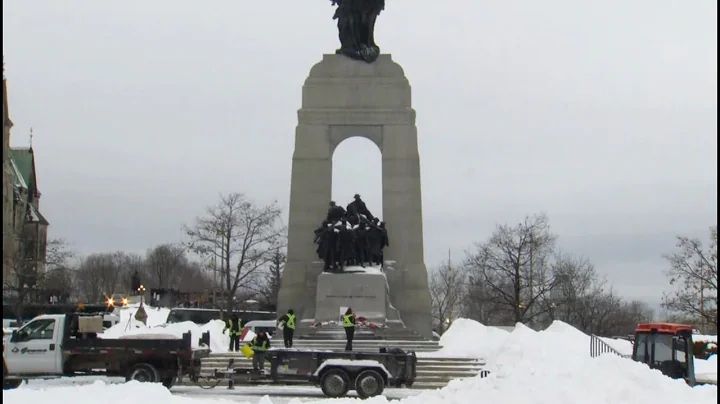 Truck-by-truck, block-by-block, Ottawa police clear downtown streets