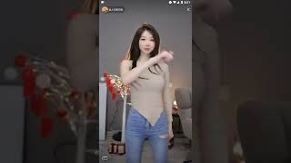 迷人的黎闪电 20220130195912