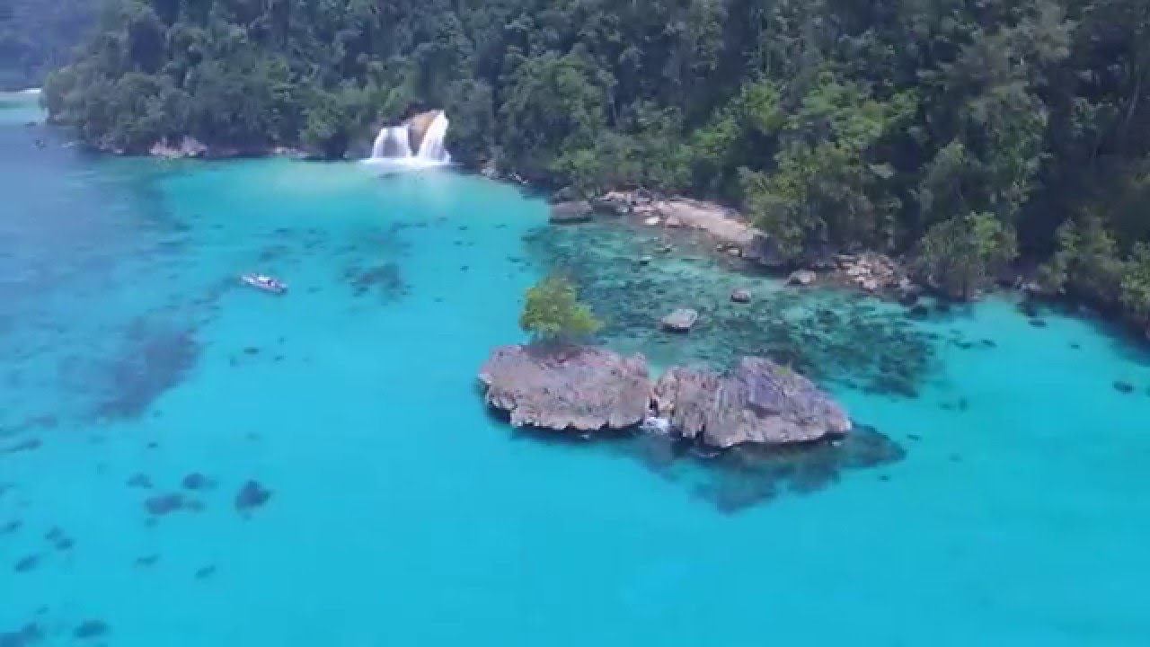 Air Terjun Kiti Kiti Papua Barat Uniknya Air Terjun Bermuara di