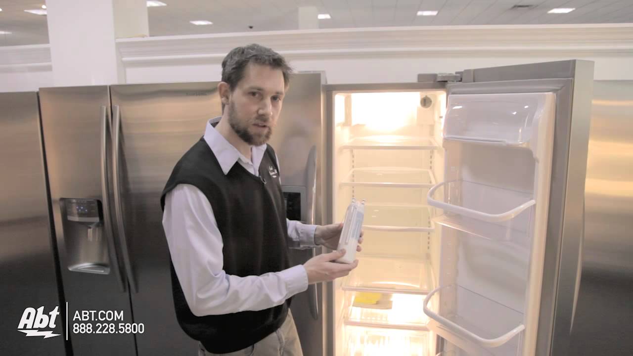 Replacing The Water Filter And Air Filter On A Frigidaire Gallery Side By  Side Refrigerator 