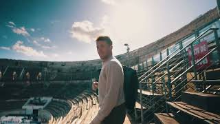 Casper Ruud travels the world with Samsonite