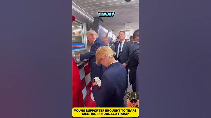 Donald Trump - Gifts For Fans 🎁😍 #donaldtrump #trumpnews #trump #trump2025 #usa #maga #shorts #fyp