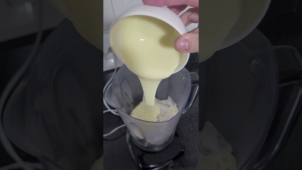 BATIDINHA DE ABACAXI COM CACHAÇA 