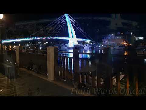 Tamsui Lover's Bridge in the evening || Jembatan Cinta Tamsui Di Malam Hari