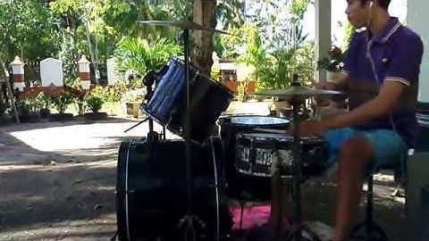 Peterpan Khayalan tingkat tinggi drum cover (nawir