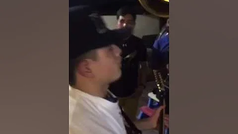 Los Plebes Del Rancho ft. Marca Registrada - La Vi...