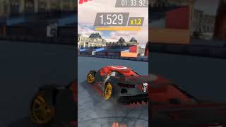 A Turkish Lamborghini is drifting in the Kremlin