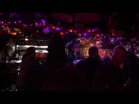 “Sweet Caroline” Song At The Alley Oakland