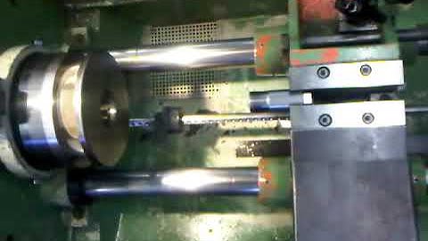 LMT Fette axial rolling head FU4-1 on Fette R30 rolling machine with yoke to open and close the head