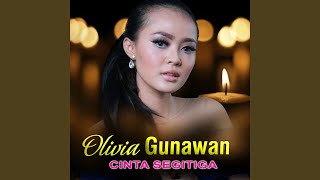 Cinta Segitiga