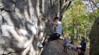 Eye Candy Extension (TTC) v10/7c+ FA - Niagara Glen Bouldering