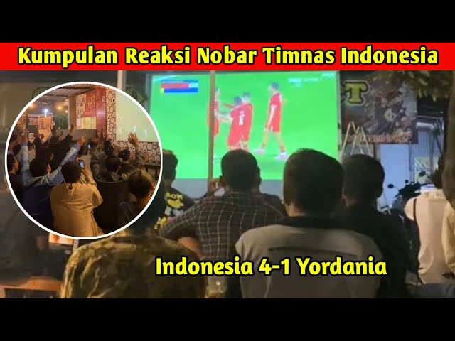 Reaksi Suporter Indonesia Nobar Timnas Indonesia vs Yordania Piala Asia U23 class=