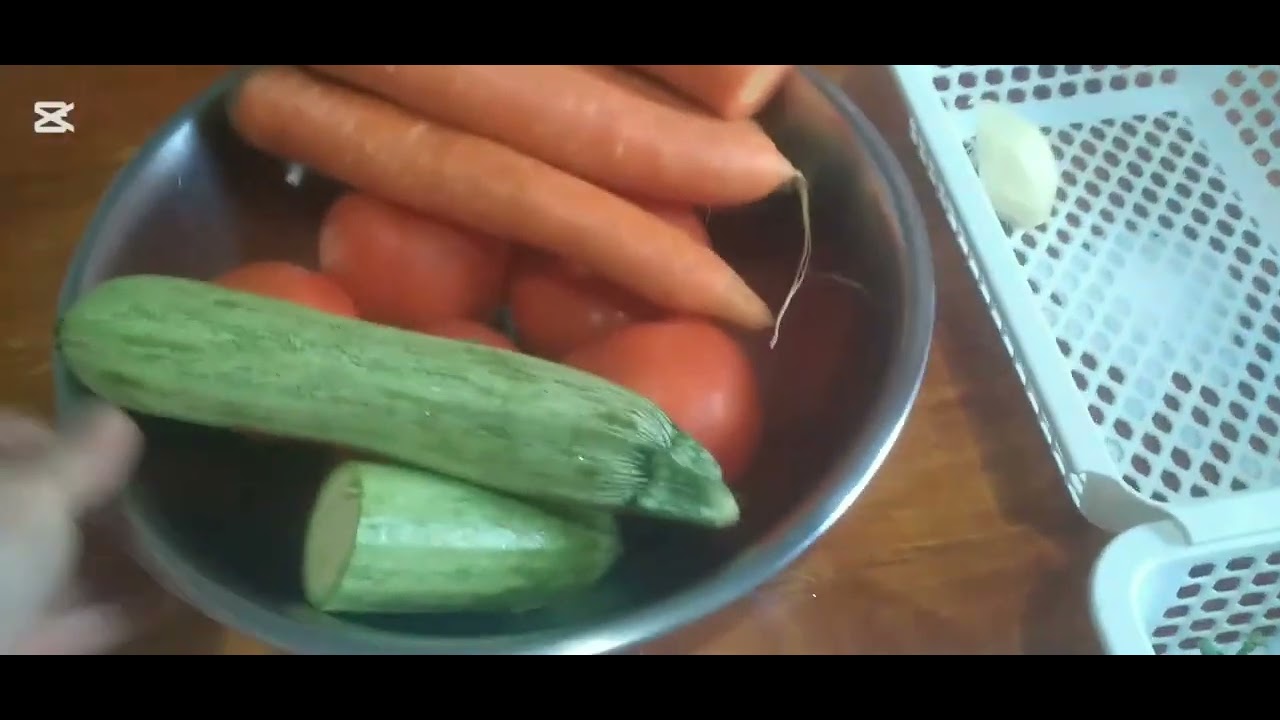 حنا نكملو والشقا ميكملش😩الدار غولة كل يوم نخدم حاجة 🧐اليوم غسلت لفريجيدار💪وغدانا عدس