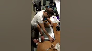 A cosmic ray telescope: plane detector assembly