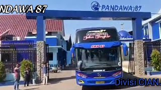 PO BUS TERMEWAH !! Po. Bus Pandawa 87 cianjur konvoi keluar garasi