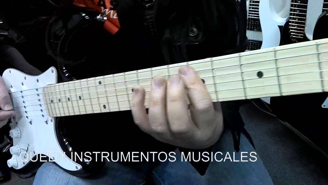 Pack Guitarra Stratocaster Mercury - YouTube