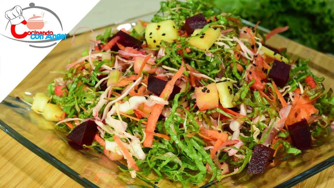 Ensalada Fresca y Deliciosa - YouTube