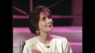 Platinum Disc For Enya. ‘The Late Late Show’ (RTÉ, 11 November 1988) feat. Leo &amp; Baba Brennan