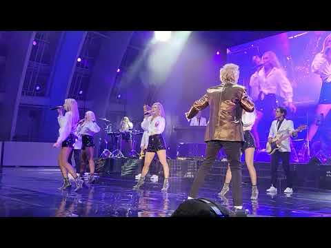 Rod Stewart - Full Concert Live!!! Front Row The Hollywood Bowl - Musicucansee.Com