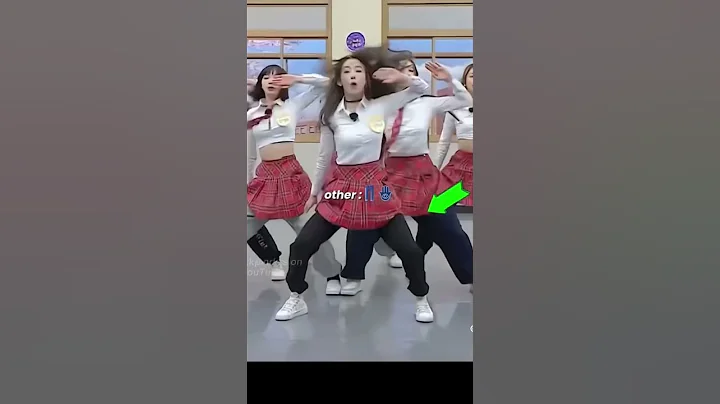 Blackpink says no to protective pants (ik some people aren’t comfortable and thats why they wear it)