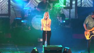 Paramore- &quot;Turn It Off&quot; (HD) Live in Philadelphia on October 17, 2009