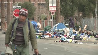 More homeless people are on the streets of Maricopa County than in shelters