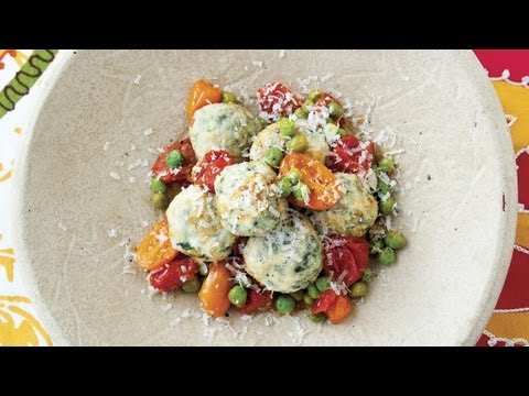 Video: Malfatti - Italialaiset Pinaatti Nyytit