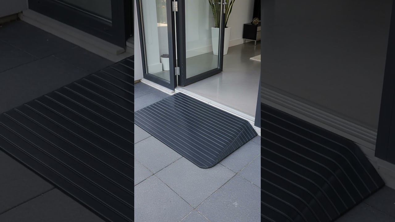 900x610x100mm Rubber Ramp