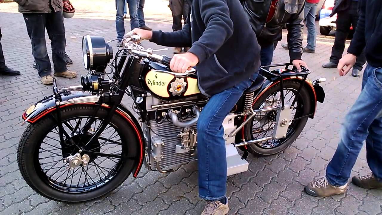 Windhoff Motorrad Berlin - YouTube