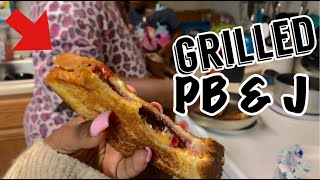 GRILLED PEANUT BUTTER AND JELLY SANDWICH | THE PEANUT BUTTER AND JELLY SANDWICH FOR GROWN UPS