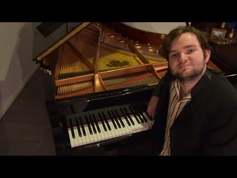 Live solo jazz piano with Callum Watson