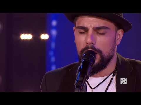 Kosta Sanikidze - რა ლამაზად წვიმს / Ra Lamazad Tsvims [Live]