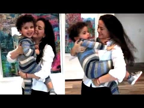 Video: Danna Garcia Posa Con Suo Figlio Dante: 