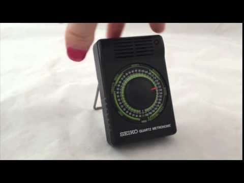 Seiko Quartz Metronome SQM-300 Manual Box Light Music Timer Tempo Counter -  YouTube