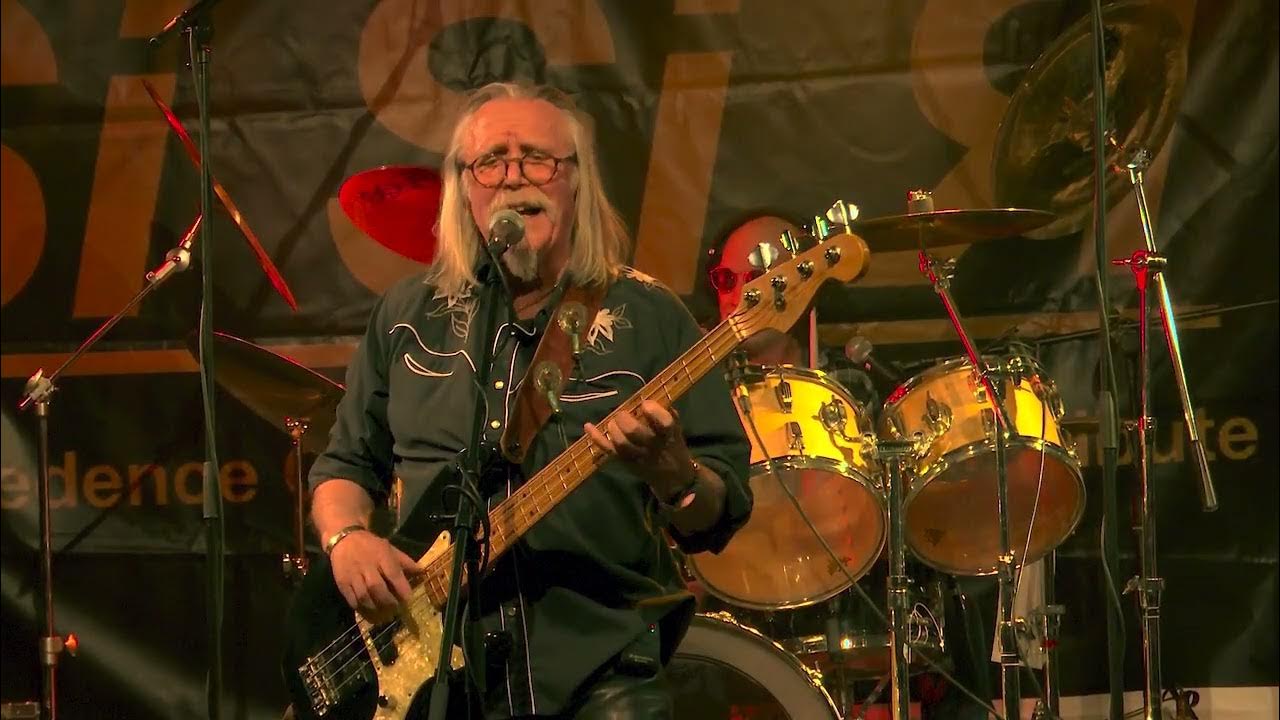 It Came Out Of The Sky Si Si R Creedence Clearwater Revival YouTube it-came-out-of-the-sky-si-si-r-creedence-clearwater-revival-youtube