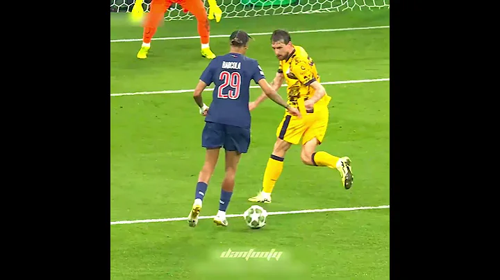 How Did Barcola Missed This😂💀