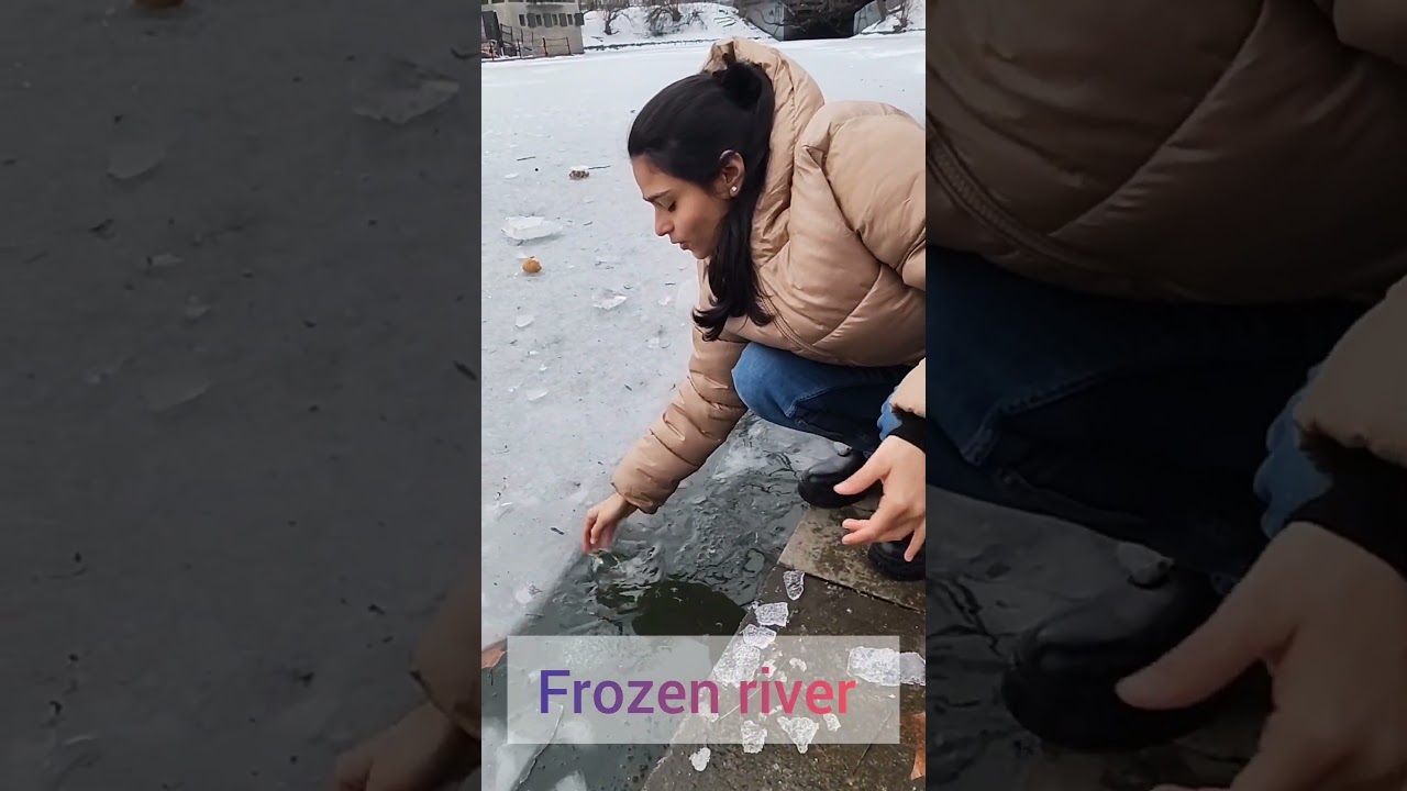 FROZEN RIVER IN POLAND  