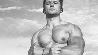 700 PUSH UPS IN ONE GO
