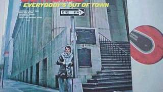 B J Thomas Everybody's Out Of Town chords