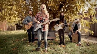 Lissie "When I'm Alone" Live - Sideshow Alley chords