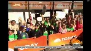 Dierks Bentley   Drunk On A Plane Live on The Today Show Dierks Bentley Drunk On A Plane 5 21 14 David Letterman