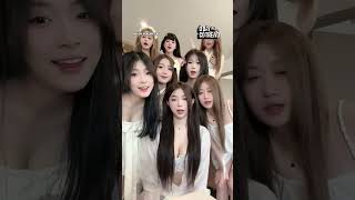 Linh Thỏ, Hoài Chè Và Hội Chị Em Khoe Visual Cực Xinh