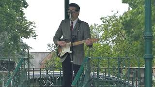 Buddy Holly Tribute Act. Abington Park Bandstand, Northampton (UK) .