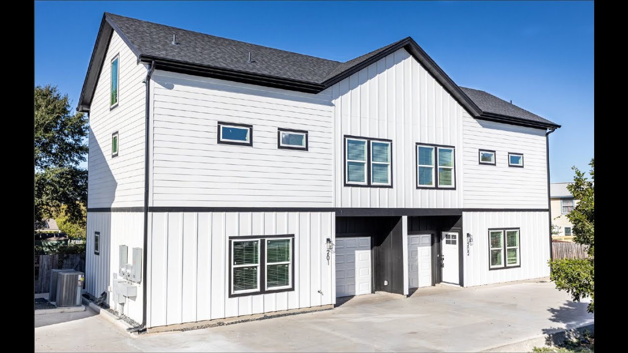 San Antonio Homes for Rent 3BD/2.5BA by Property Management in San Antonio