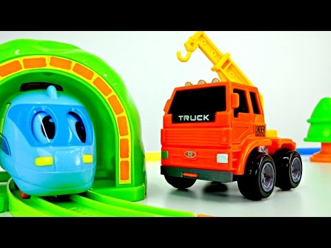 Toys For Kids. Toy Cars And Trains For Kids. Видео для детей. Грузовичок и детская железная дорога.