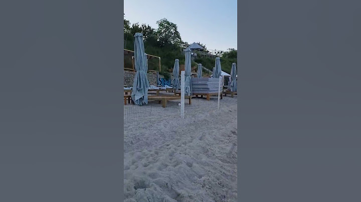 Ще немає дозволу купатись, а в Одесі вже крадуть пляжі. #Одеса #Літо #Пляж #Море
