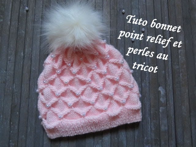 Bonnet tricoté et rigolo Ornement forestier