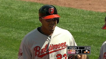 BAL@BOS: Cruz opens the scoring with an RBI single