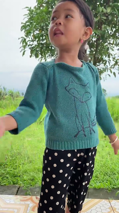 Gadis desa goyang tiktok #jogetseru #masukberanda #jogetwelut #dance #jogedpargoy #goyanginul