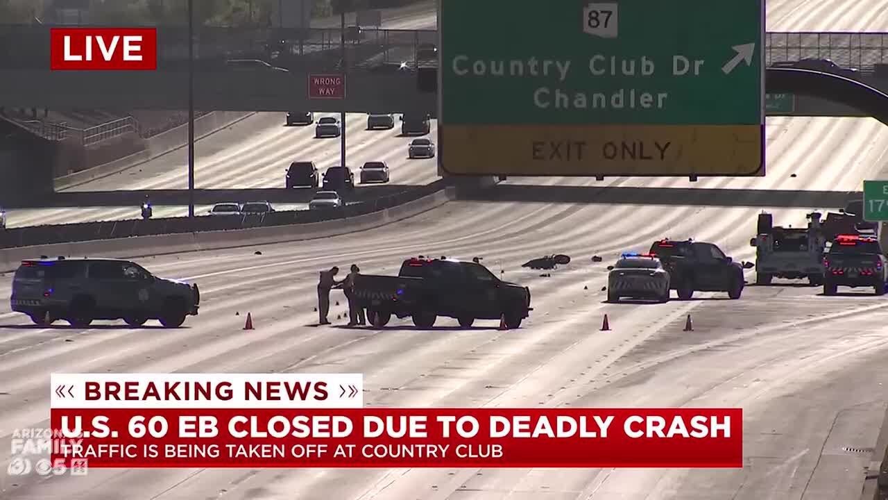 Deadly crash shuts down US 60 in Mesa - YouTube